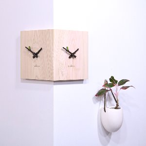 편백나무 통원목 코너시계(PTCD Corner Clock)
