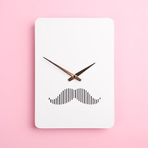 콧수염 벽시계 (Mustache clock)